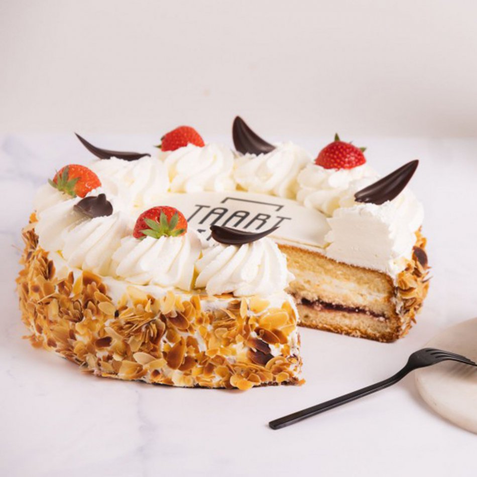 Slagroomtaart rond met logo 12 personen 